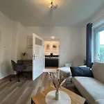 - Apfelgarten *
